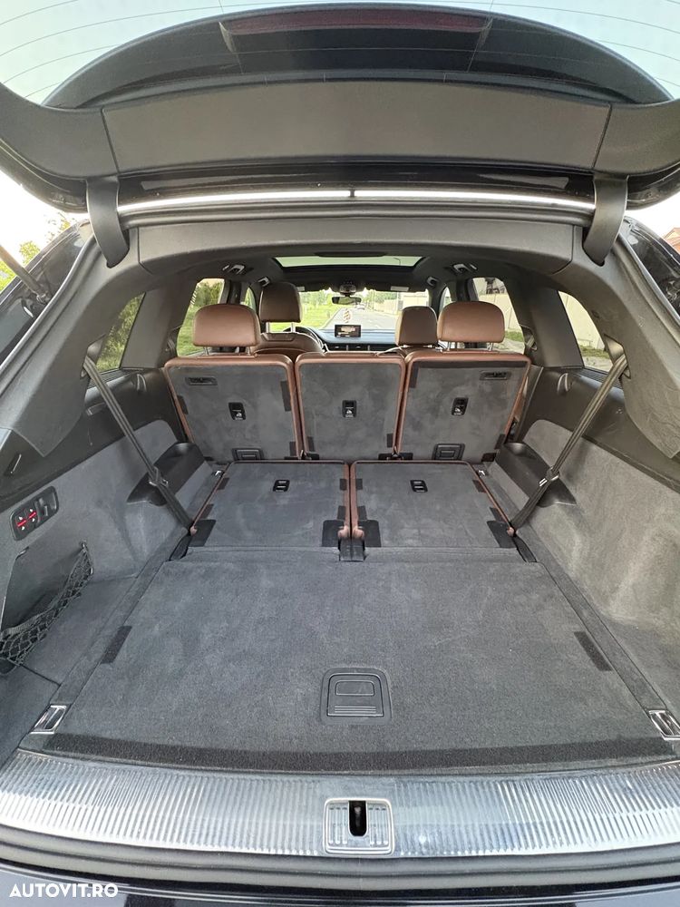 Audi Q7 3.0 TFSI Quattro Tip - 9