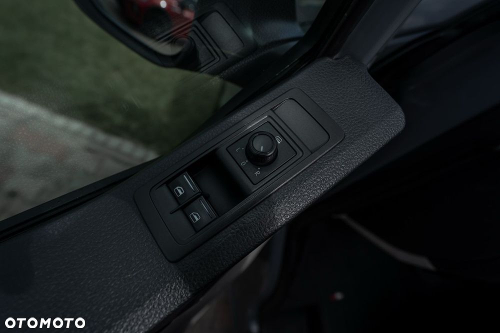 Volkswagen Transporter - 18