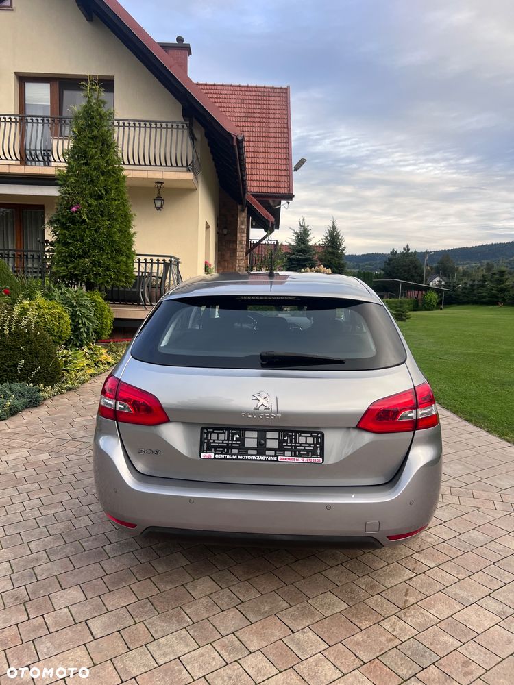 Peugeot 308 - 6