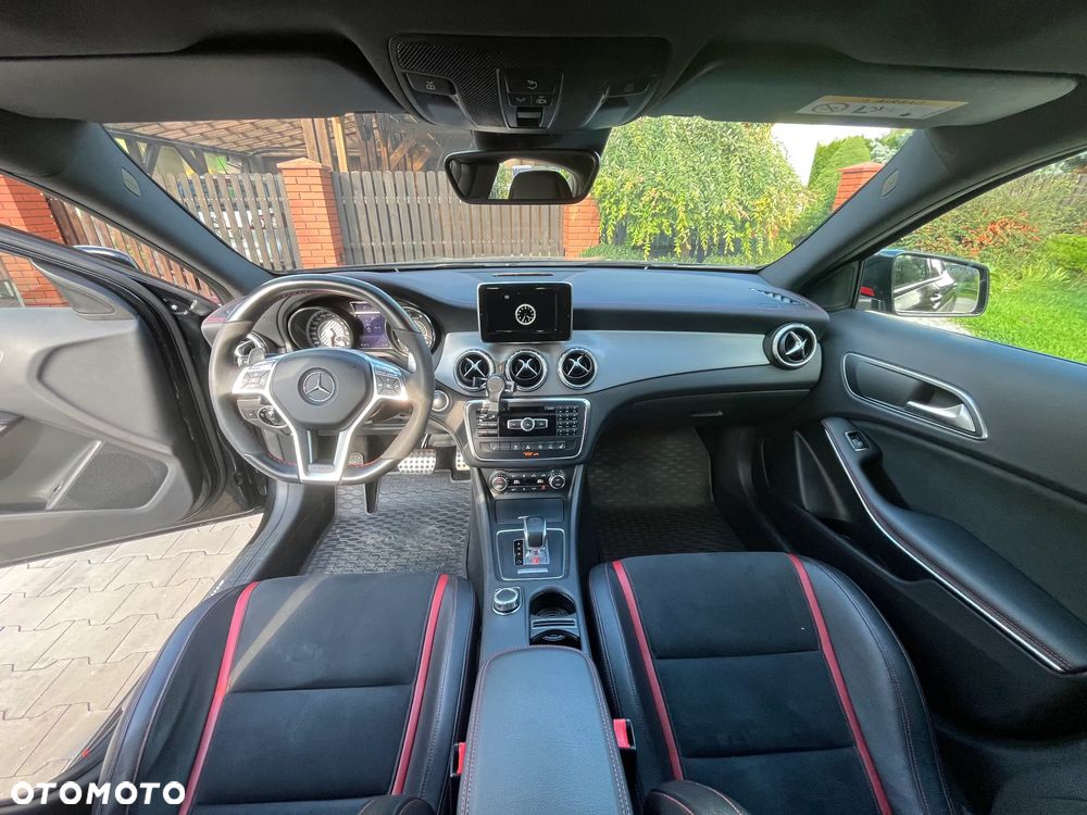 Mercedes-Benz GLA 45 AMG 4-Matic Edition 1 - 19