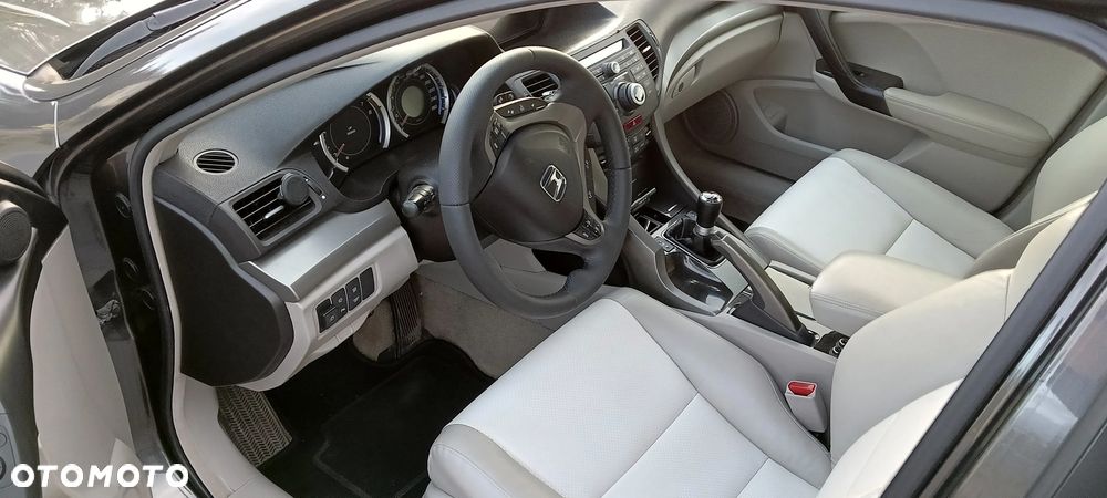 Honda Accord 2.4 Executive Nav+ACC+LKAS - 14