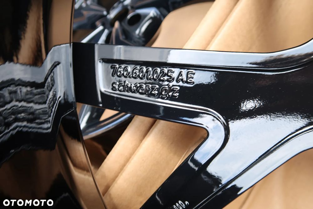 Oryginalne felgi VW touareg R-Line 22'' - 11