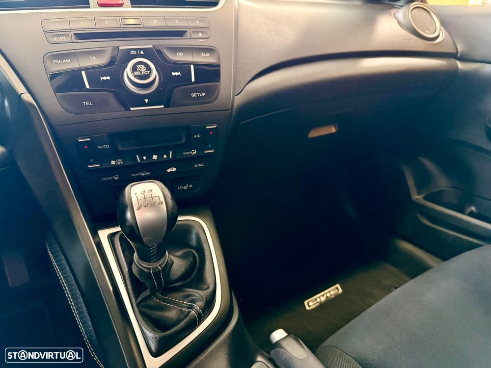 Honda Civic 1.6 i-DTEC Elegance+Connect Navi - 18