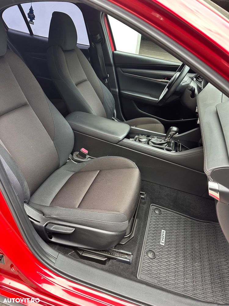 Mazda 3 - 7