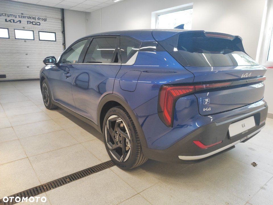 Kia K4 - 4