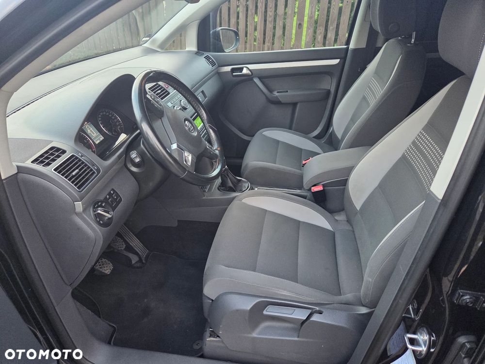 Volkswagen Touran 2.0 TDI DPF Life - 17