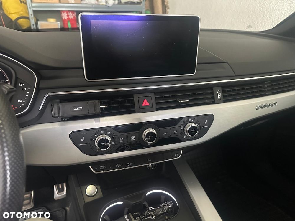 Audi A4 Avant 2.0 TDI Quattro S tronic - 15