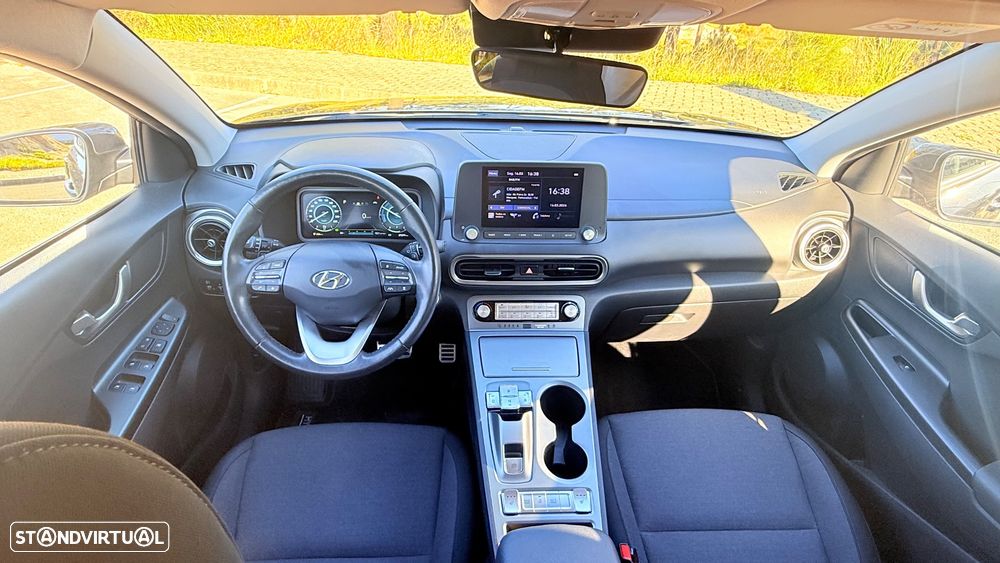 Hyundai Kauai 48.4 kWh Premium - 6