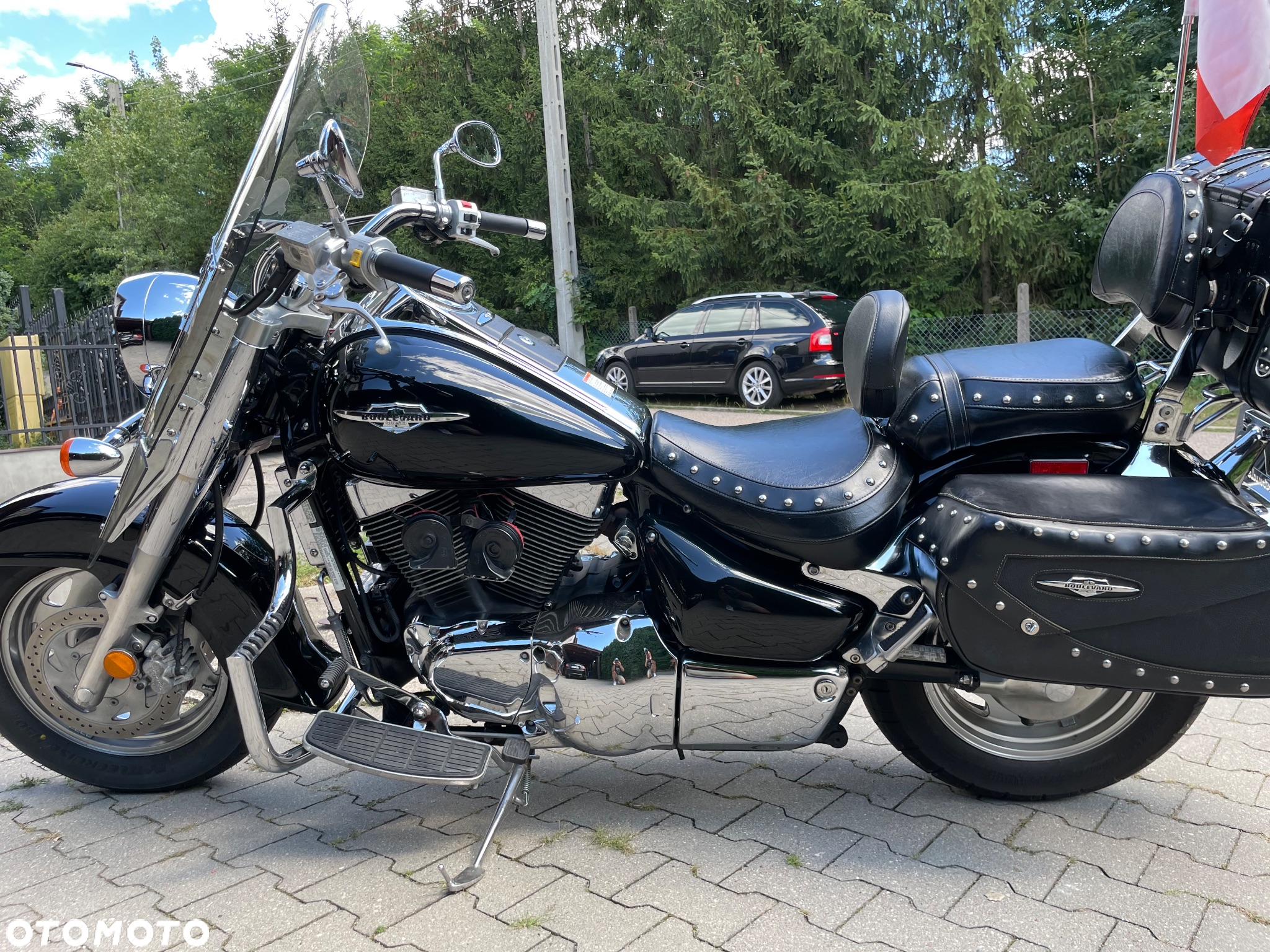 Suzuki Intruder - 4
