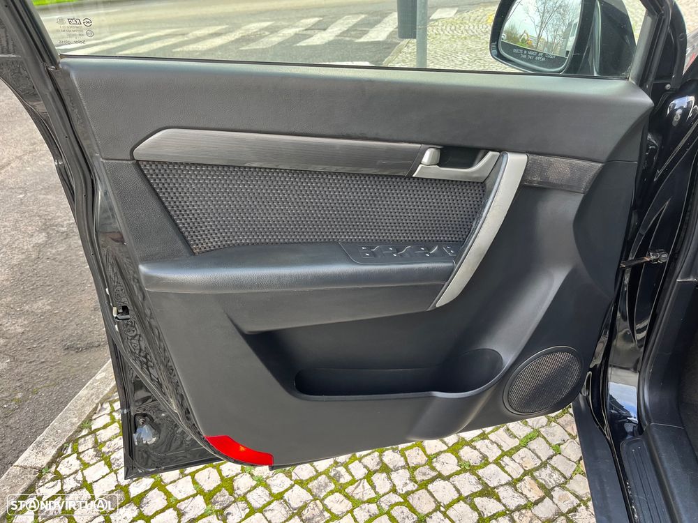 Chevrolet Captiva 2.0 VCDi Seven Extreme 7L - 23