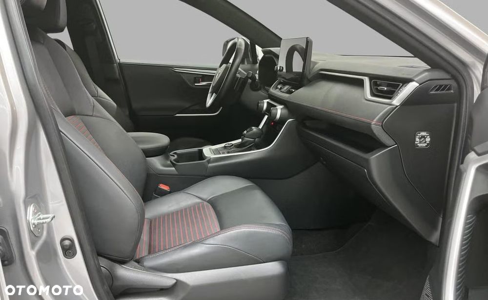 Toyota RAV4 Style - 10