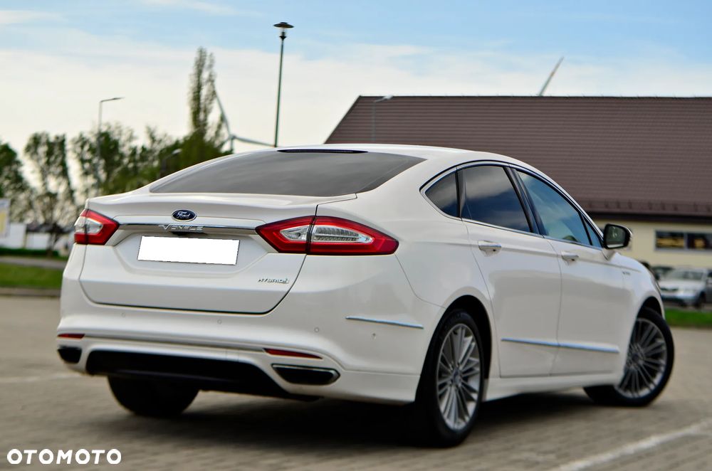 Ford Mondeo - 9