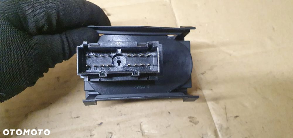 Włącznik przełącznik świateł Ford Kuga MK1 - 6