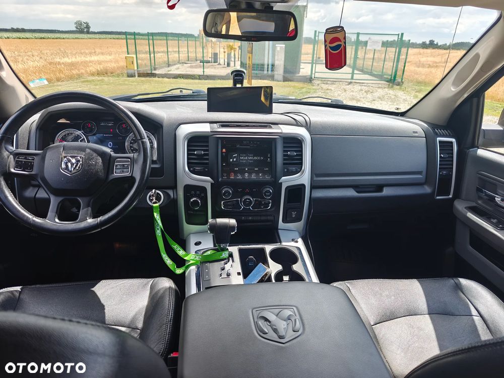 Dodge RAM - 7