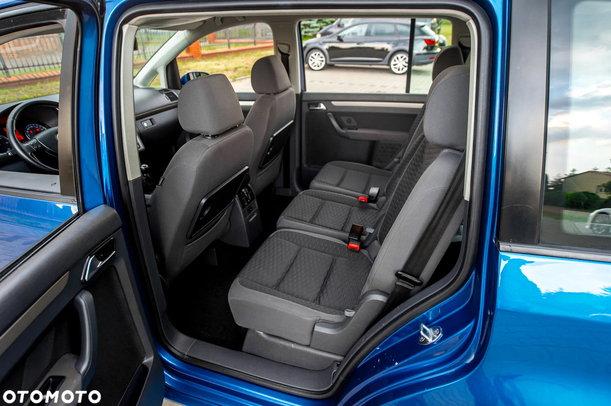 Volkswagen Touran 2.0 TDI DPF Highline - 21