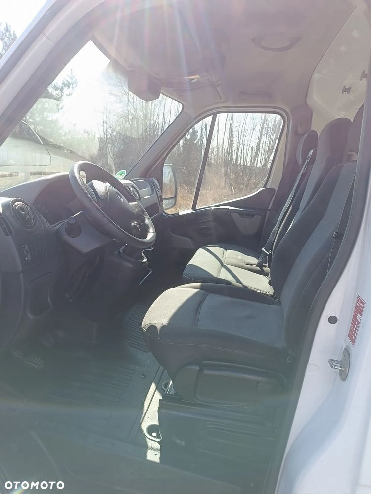 Renault Master - 3
