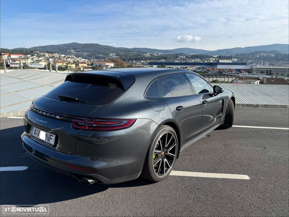 Porsche Panamera Sport Turismo 4 E-Hybrid - 6