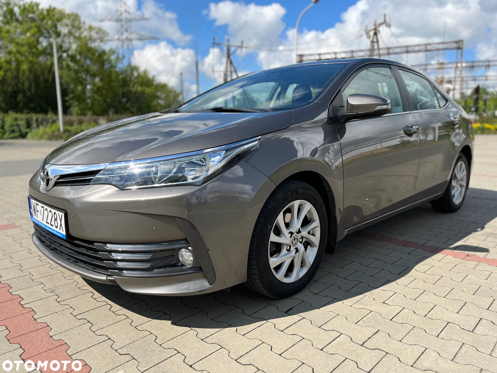 Toyota Corolla - 15