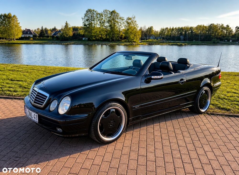 Mercedes-Benz CLK - 2