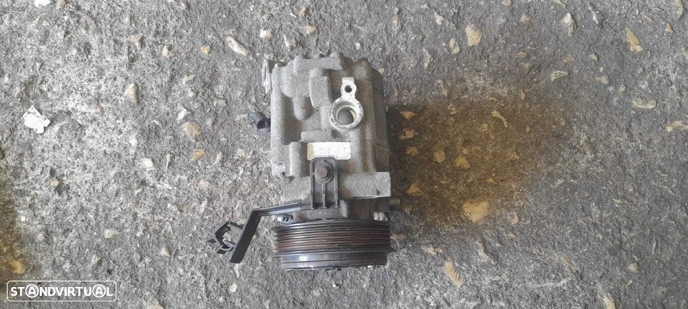 Compressor de AC Fiat panda 2009 - 1