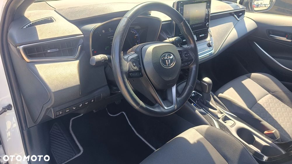 Toyota Corolla 2.0 Hybrid Comfort - 16