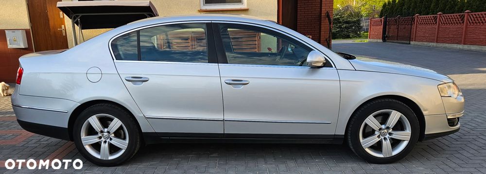 Volkswagen Passat 1.9 TDI Comfortline Family - 6