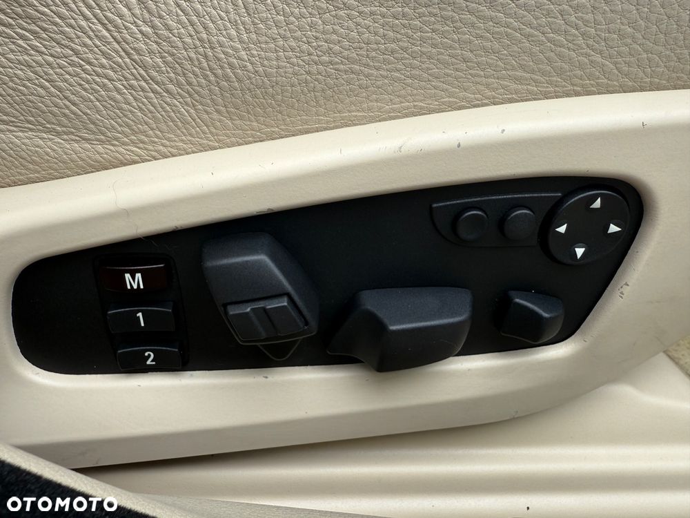 BMW Seria 5 - 26