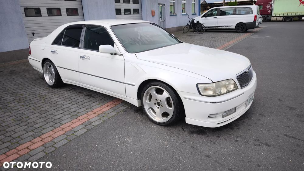 Nissan Inny - 1
