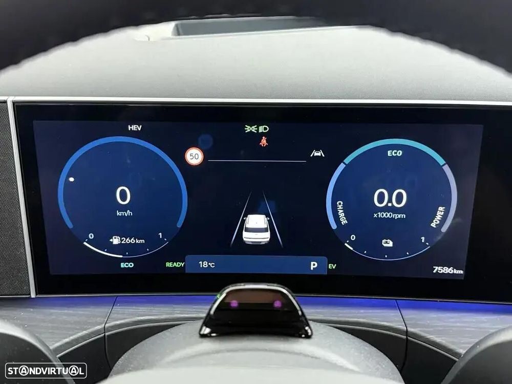 Hyundai Santa Fe 1.6 Plugin-Hybrid 4WD 7L Signature - 11