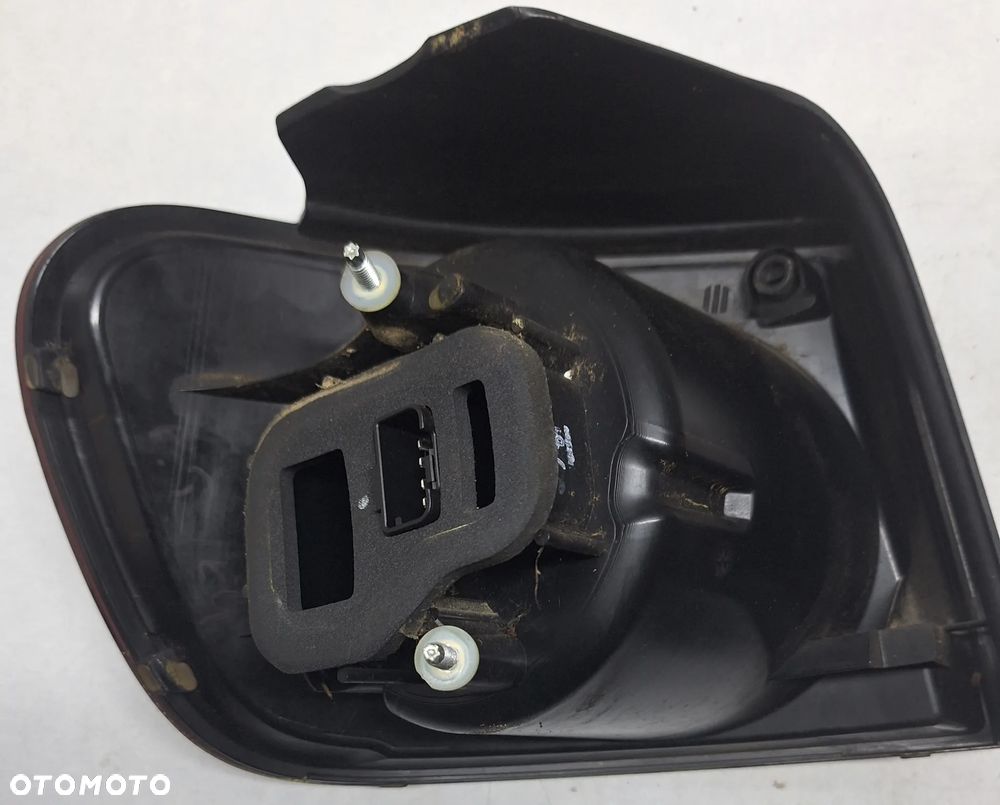 LAMPA NAROŻNA PRAWY TYŁ -5M0945096K -VW GOLF PLUS -2007rok / EUROPA - 3