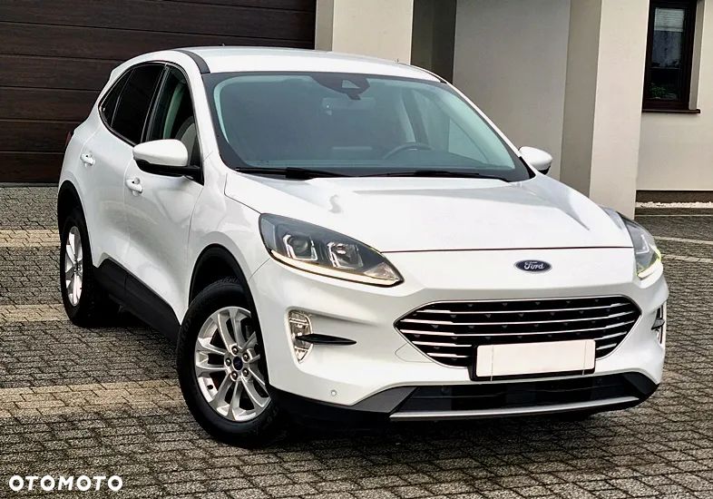 Ford Kuga 1.5 EcoBoost FWD Titanium - 24