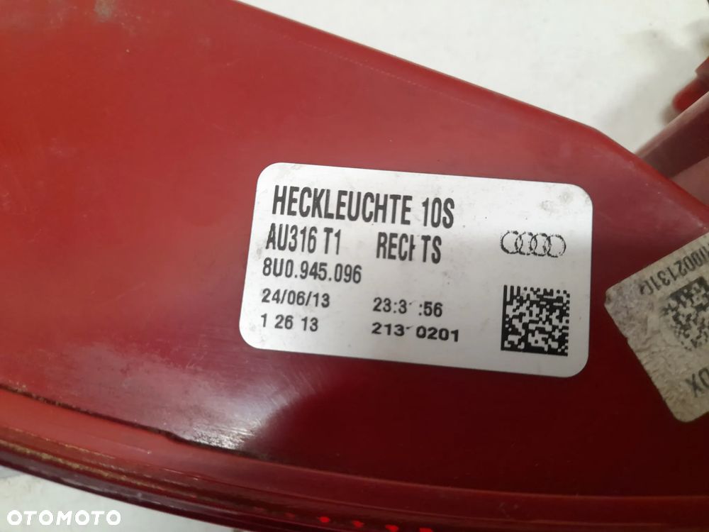 AUDI Q3 LAMPA PRAWA TYŁ TYLNA W ZDERZAK 8U0945096 - 7