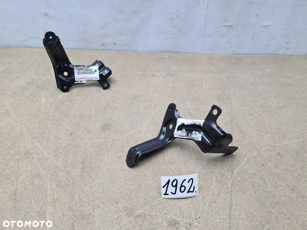 Toyota Yaris 4 IV 53714-K0020 uchwyt wspornik mocowanie błotnika lewy przód - 5
