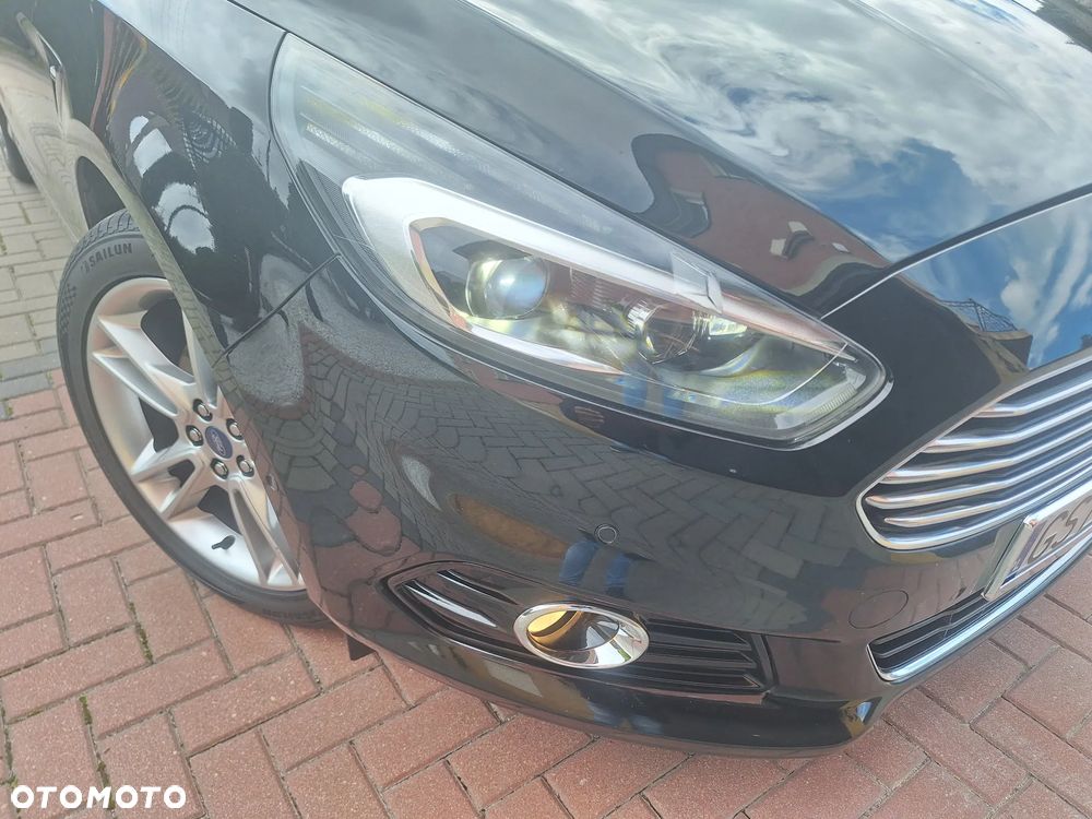 Ford S-Max 2.0 TDCi Titanium PowerShift - 6