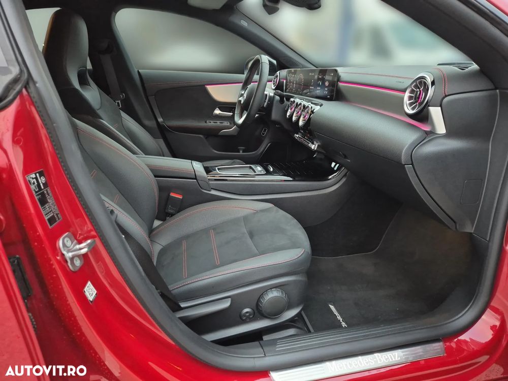 Mercedes-Benz CLA - 23