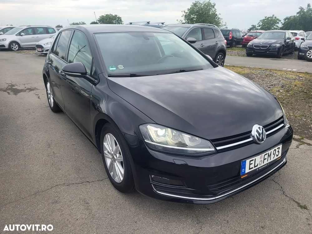 Volkswagen Golf - 3