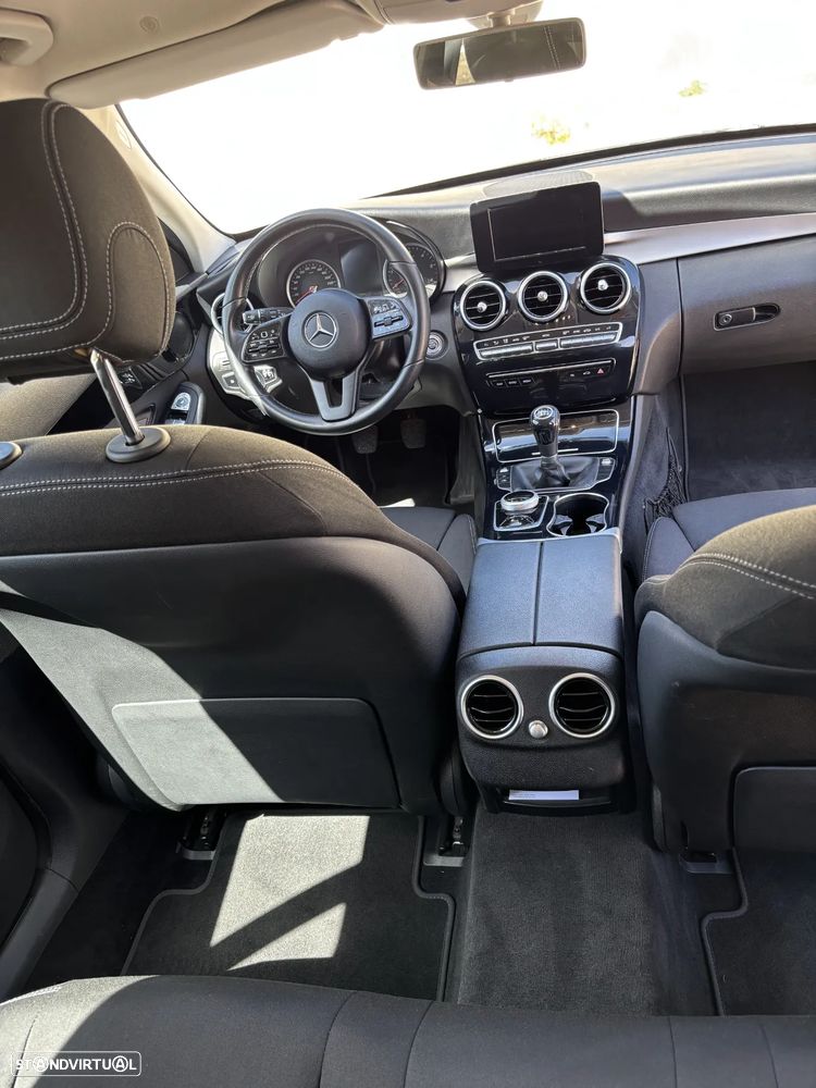 Mercedes-Benz C 180 d T - 12