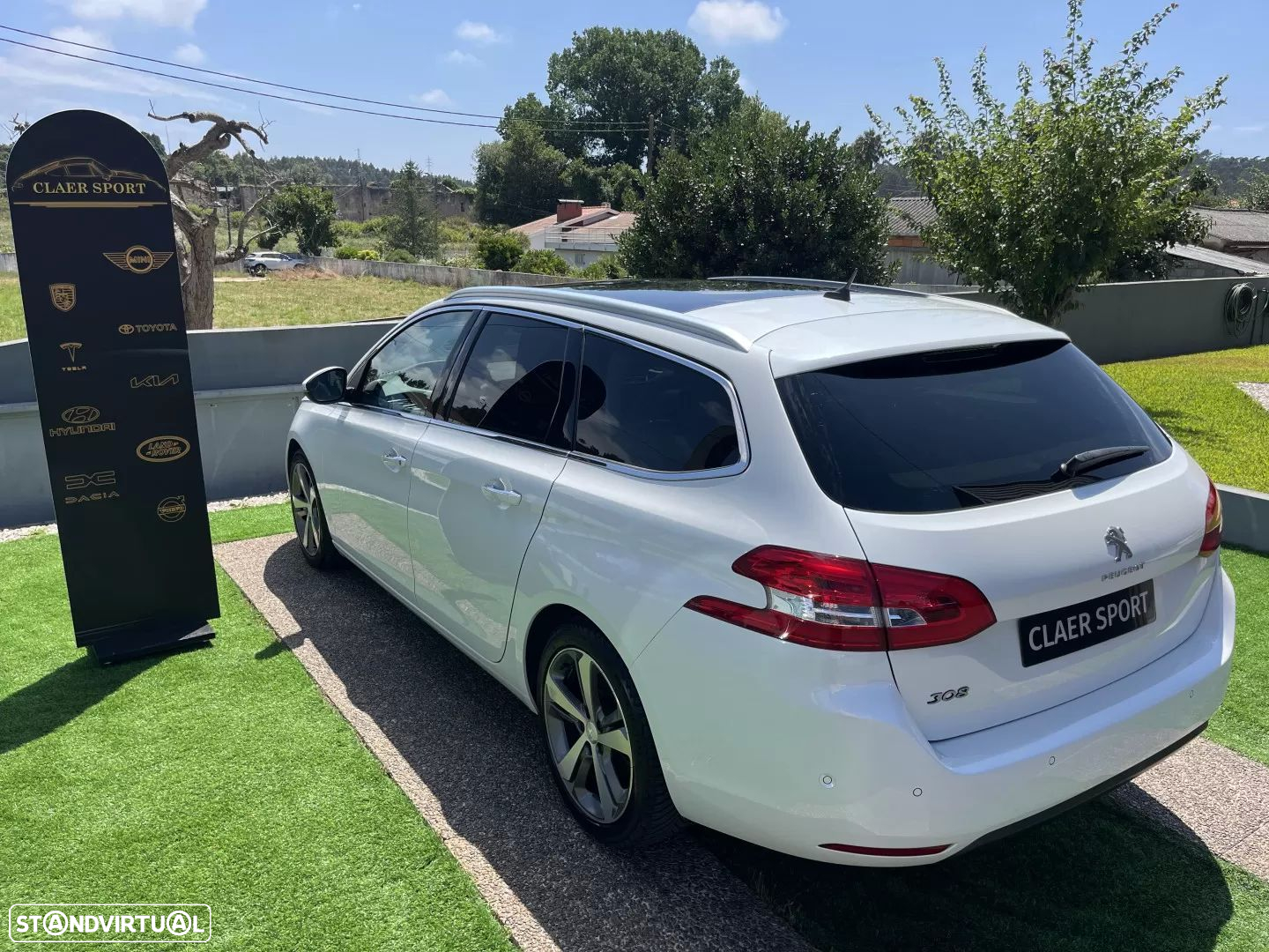 Peugeot 308 SW PureTech 110 Stop & Start Allure - 13