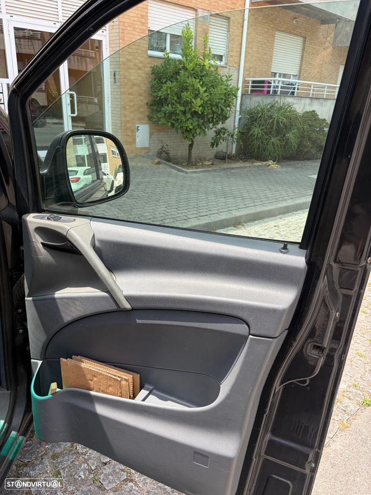 Mercedes-Benz VITO 115 CDI - 11