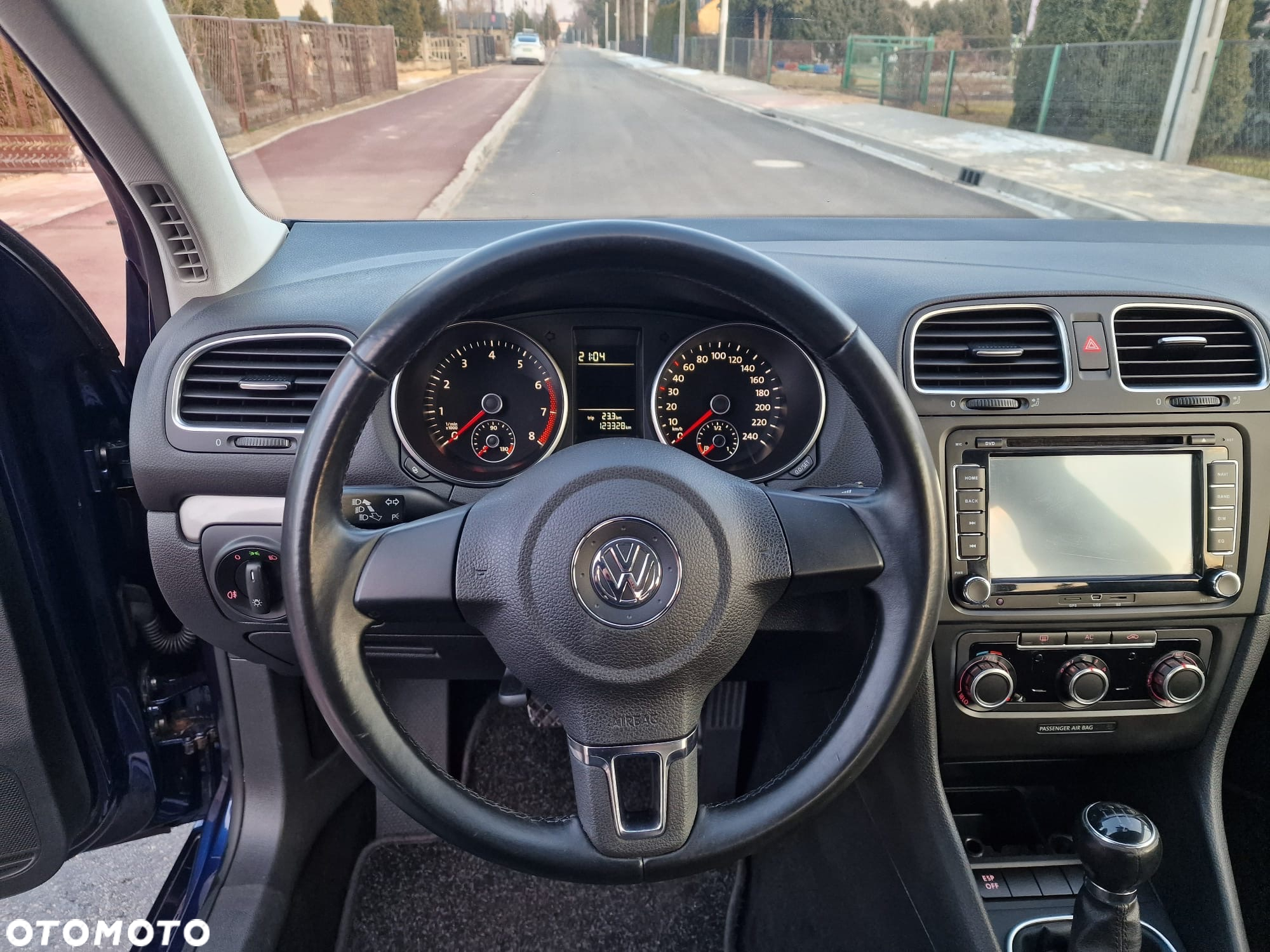 Volkswagen Golf 1.4 Style - 27