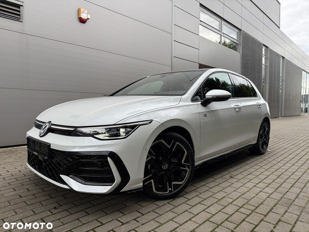 Volkswagen Golf 1.5 TSI R-Line Plus - 3