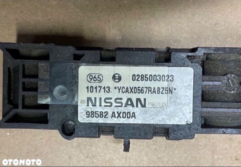 98582-AX002 czujnik uderzeniowy uderzenia Nissan Micra k12 - 3