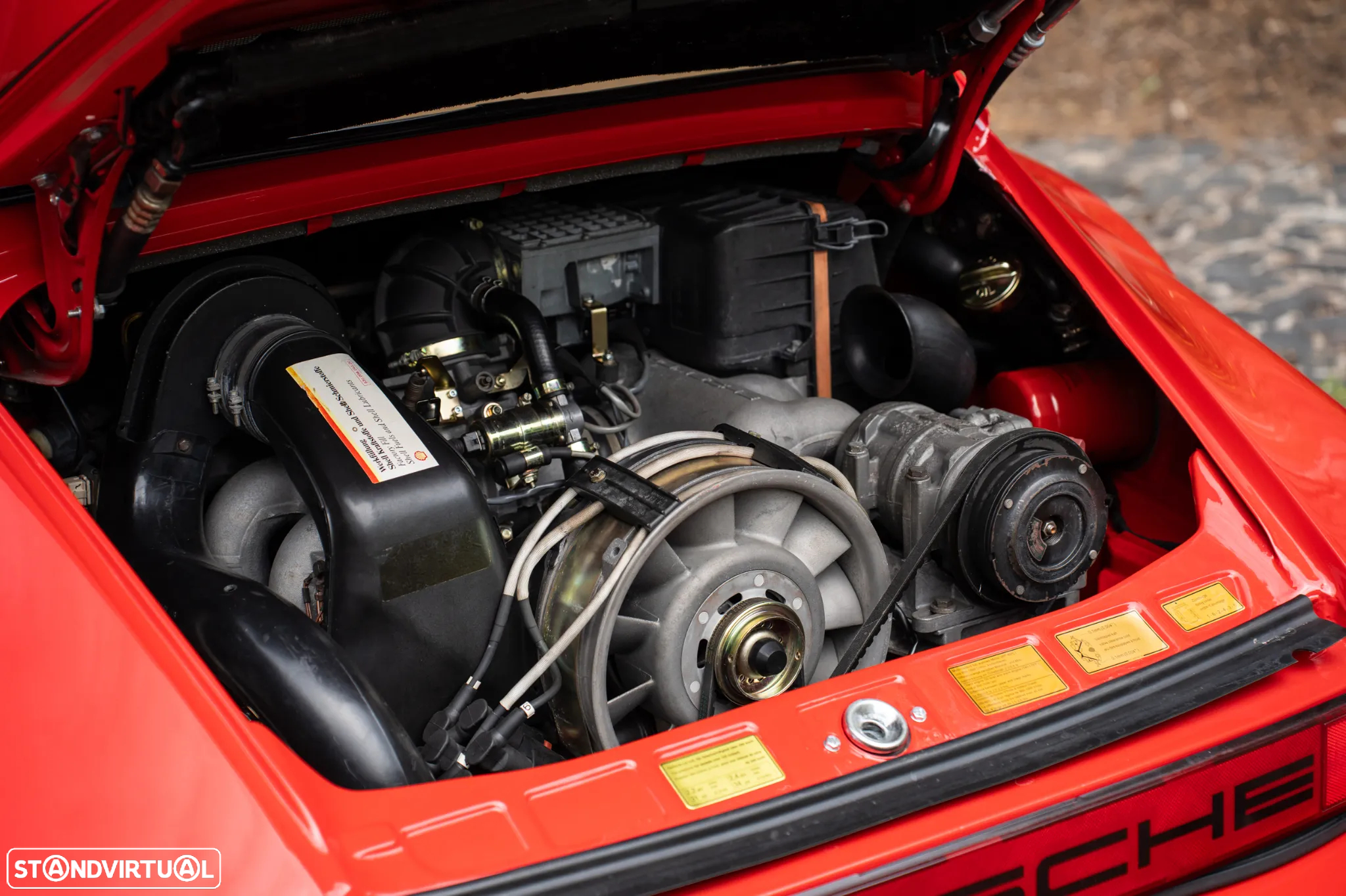 Porsche 911 Série G - 21