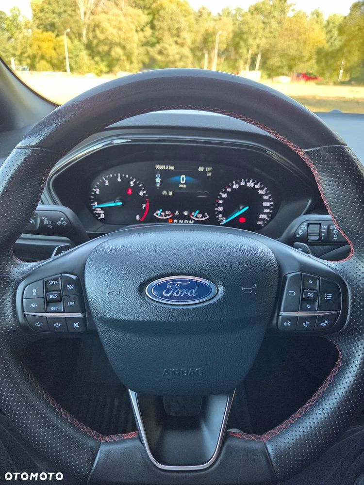 Ford Focus - 7
