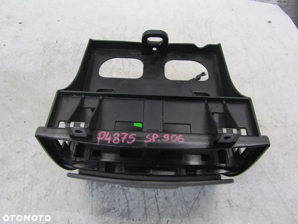 mercedes sprinter 906 półka-schowek-popielniczka pod radio - 2