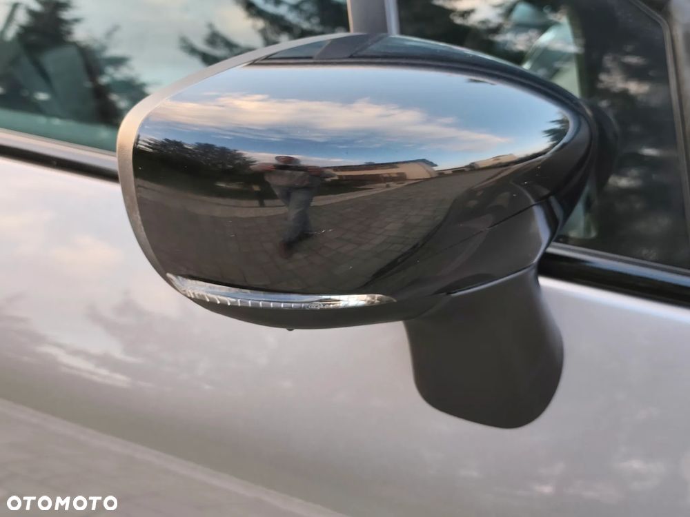 Renault Captur (ENERGY) dCi 90 EDC INTENS - 24