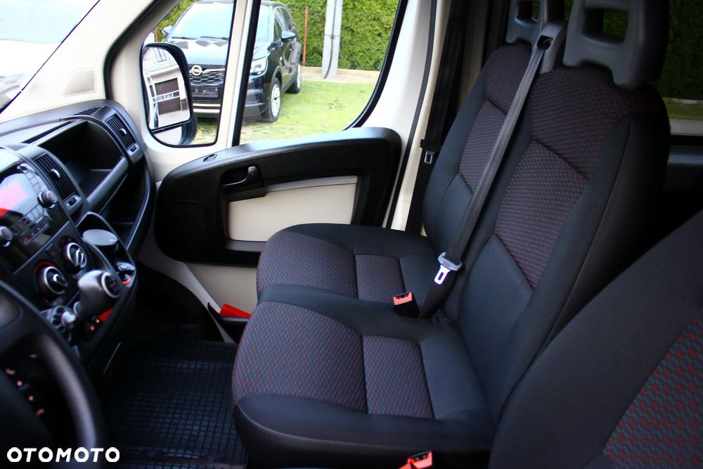 Peugeot BOXER 2.0 HDI 130KM BRYGADÓWKA 7 OSOBOWY +PAKA PEWNE AUTO VF23% - 16