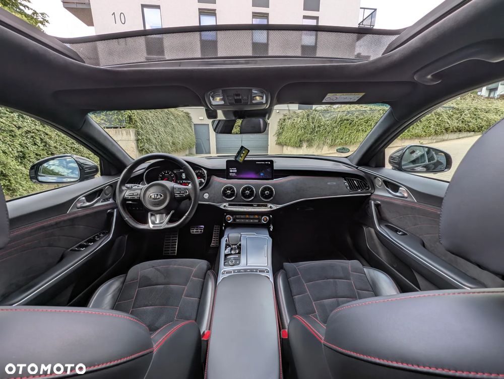 Kia Stinger 3.3 T-GDI V6 GT Prestige Line AWD - 11