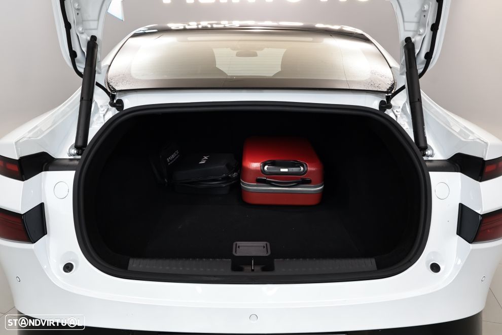 Xpeng P7i 86.2 kWh Long Range - 25