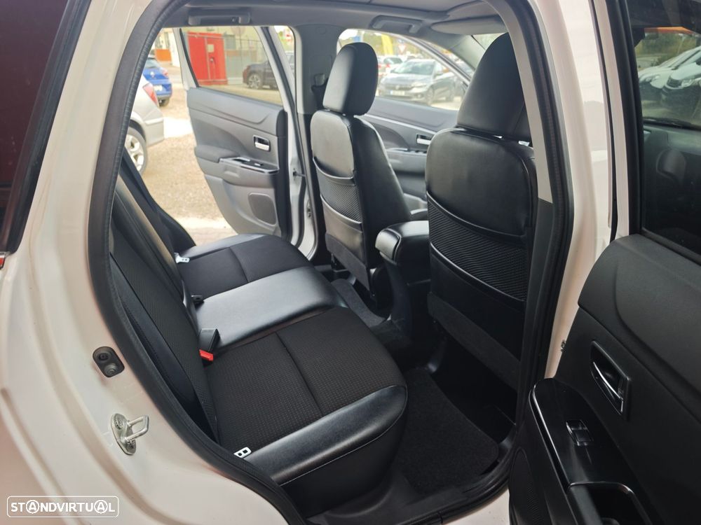Citroën C4 Aircross 1.6 HDi S/S Exclusive - 10